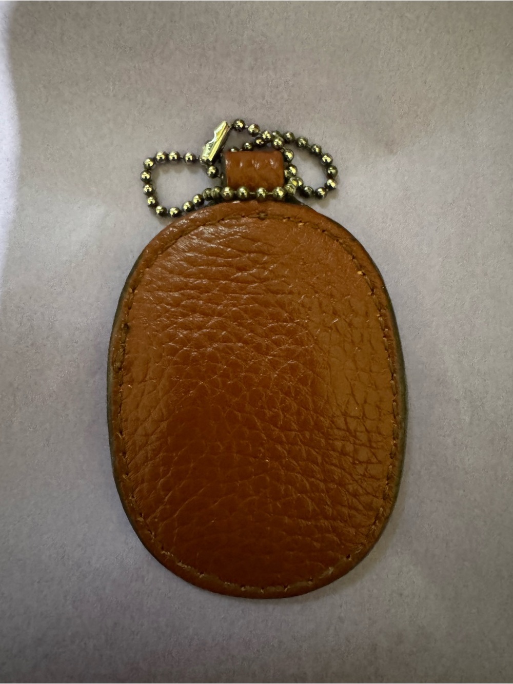 Gucci Sukey Hang Tag with Gold GG Emblem - Brown - Picture 2 of 3